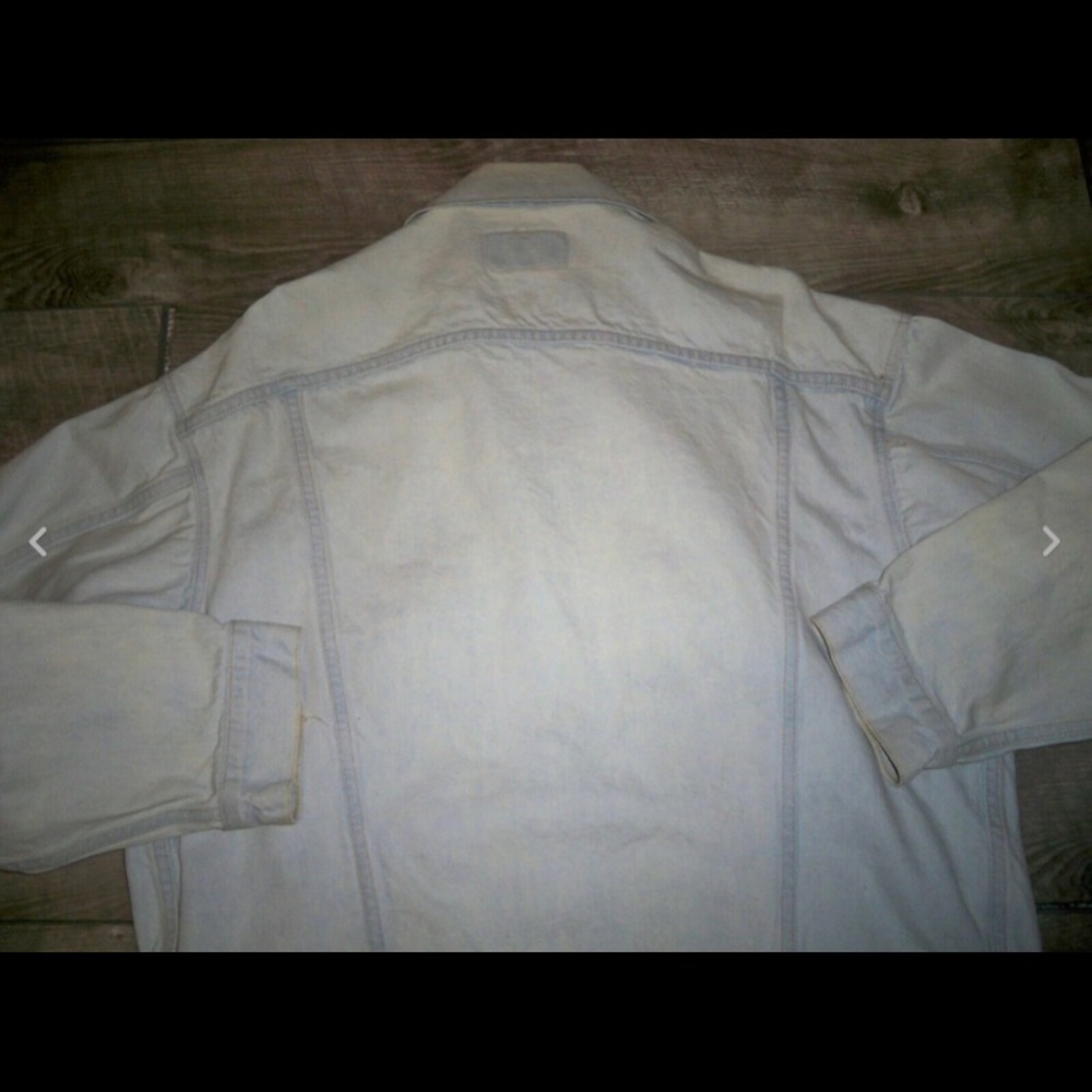 Vtg Levi’s Red Tag Denim Chore Trucker Jean Jacket Trucker Fits Like A Large - Picture 11 of 11